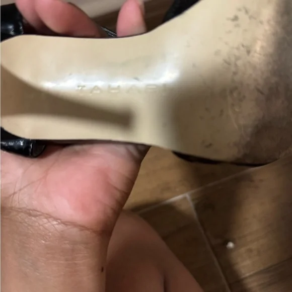 Tahari Black Patent Leather Strappy Heels – Size 7.5 - Picture 4 of 7